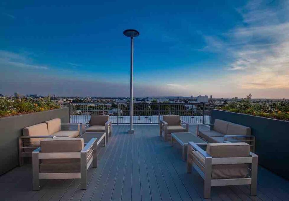 Apartamento Designer Hollywood Penthouse With Private Balcony On Sunset